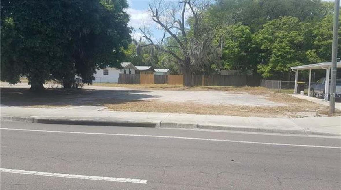 797 Berkley Rd Property Photo