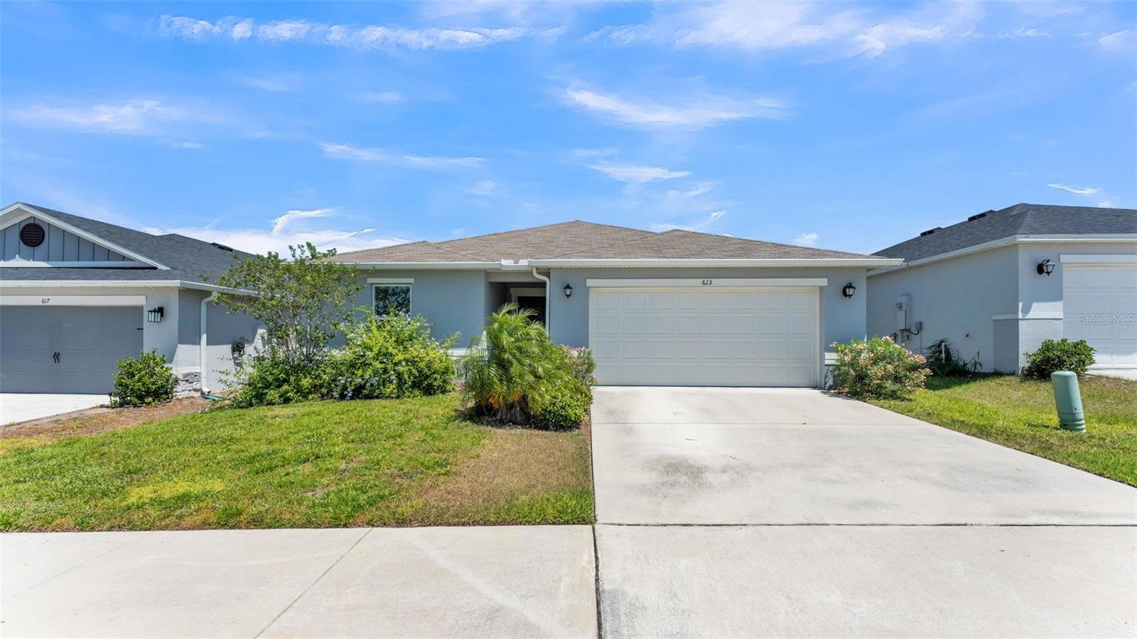 613 Sarner Pass Way Property Photo