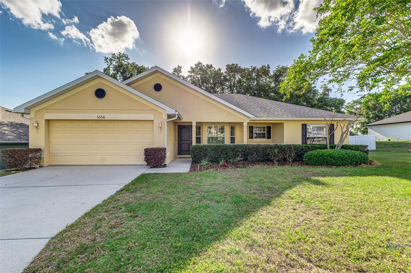 1656 Doves View Cir Property Photo