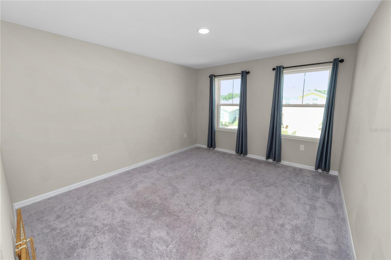 5463 Arlington River Dr Property Photo 19