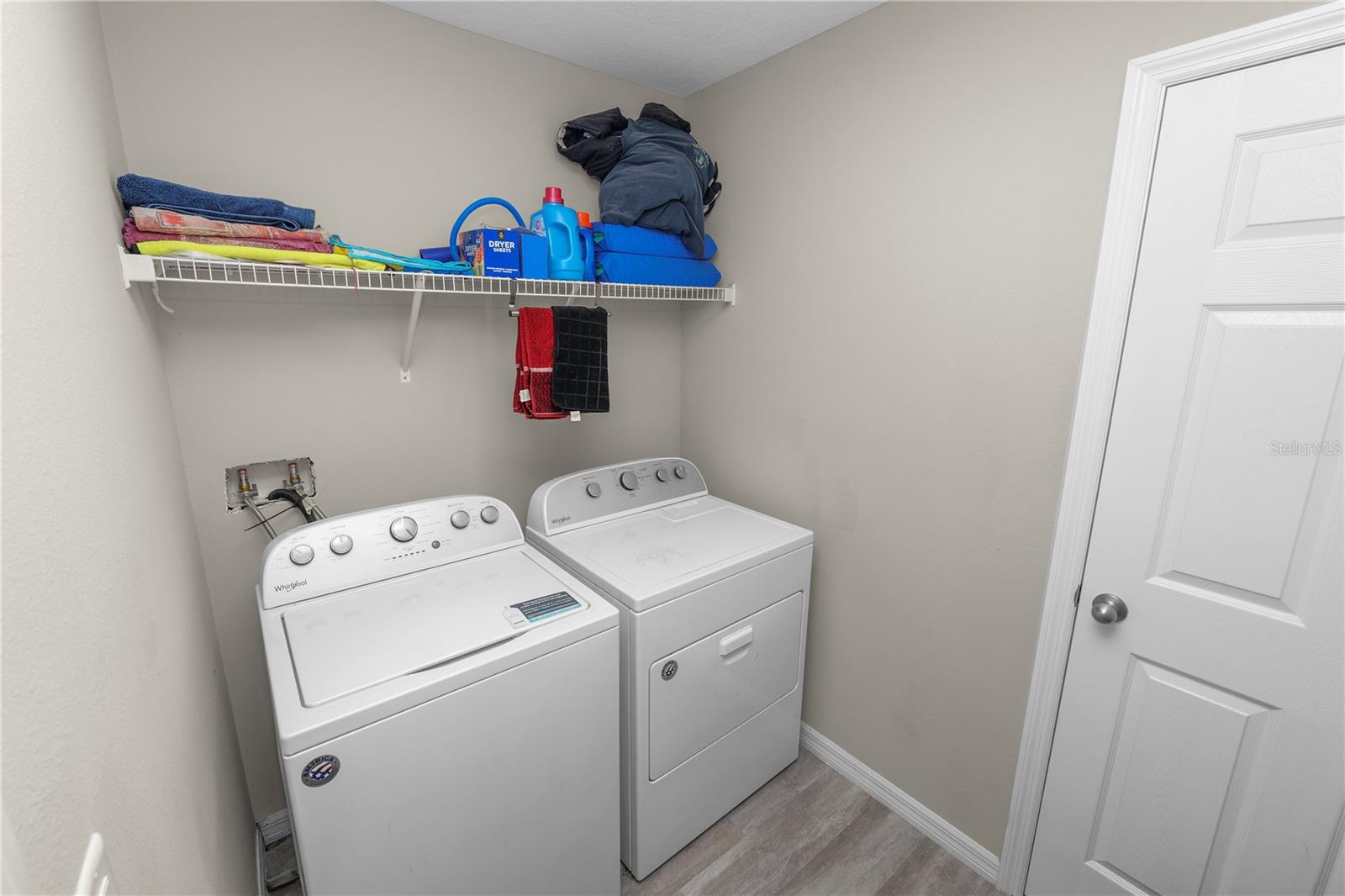 5463 Arlington River Dr Property Photo 37