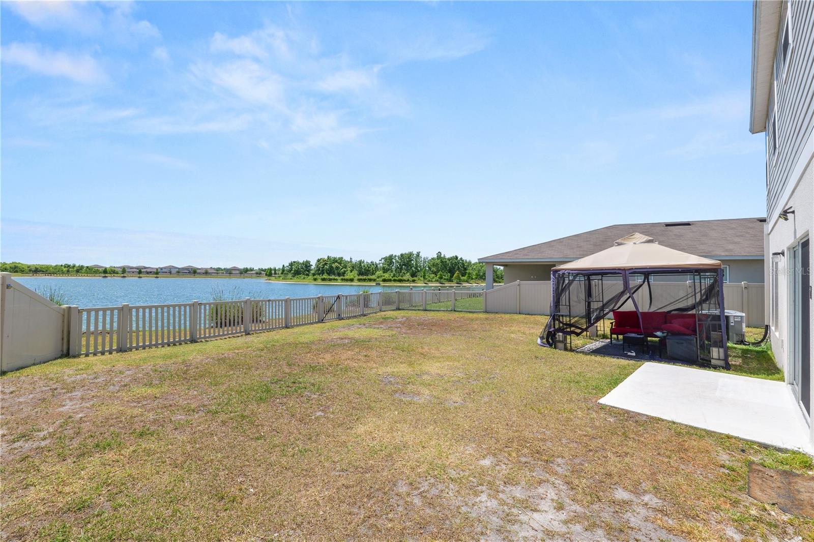 5463 Arlington River Dr Property Photo 39