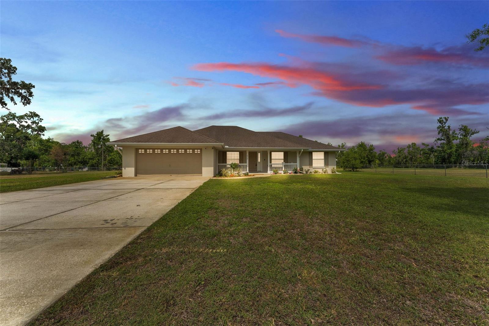 8904 Carrolwood Dr Property Photo