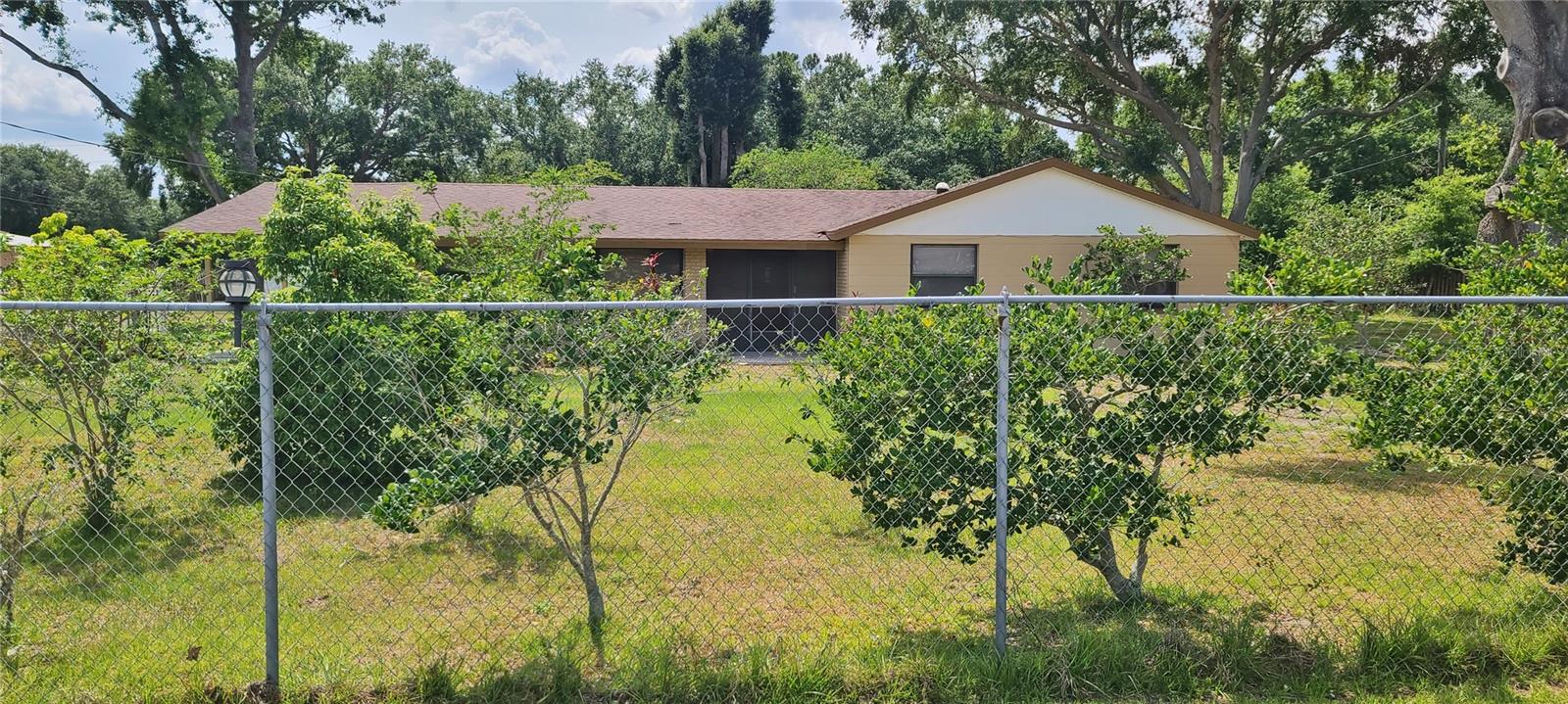 5211 Berkley Rd Property Photo