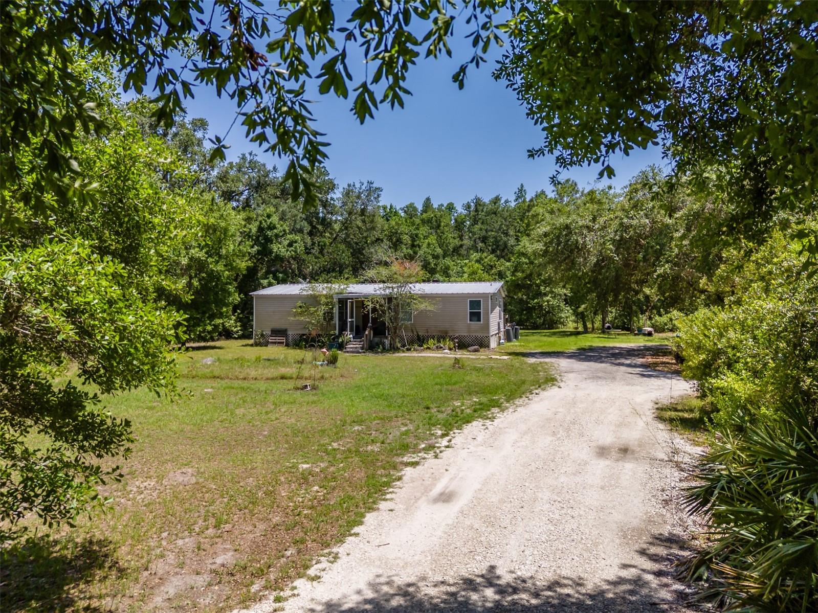 5205 Bruton Rd Property Photo