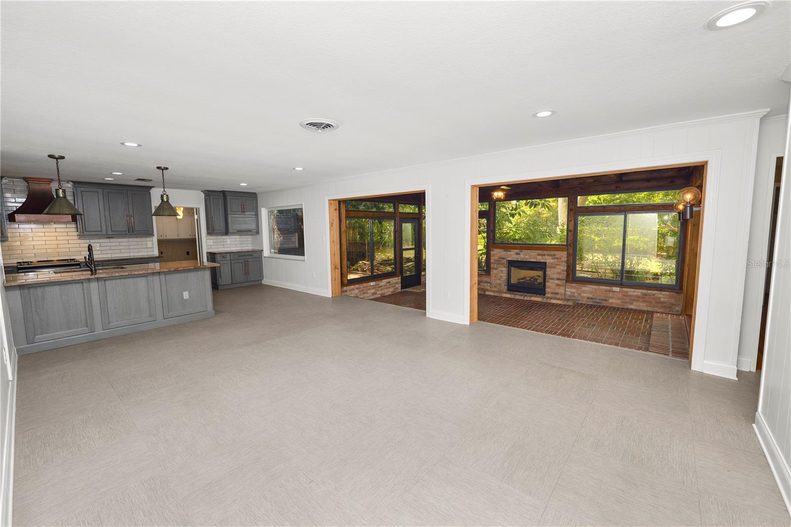 509 Rob Roy St Property Photo 17