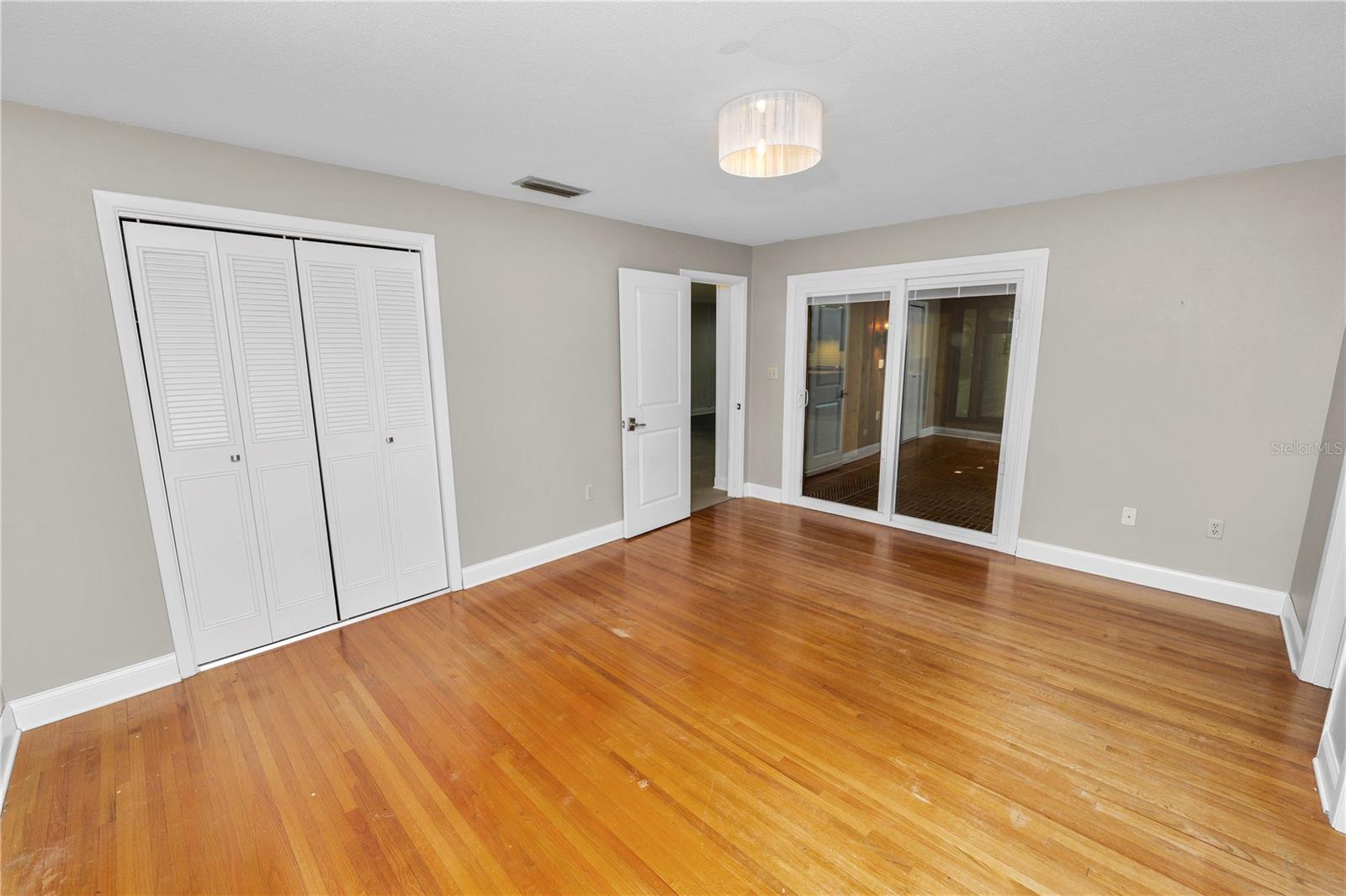 509 Rob Roy St Property Photo 27