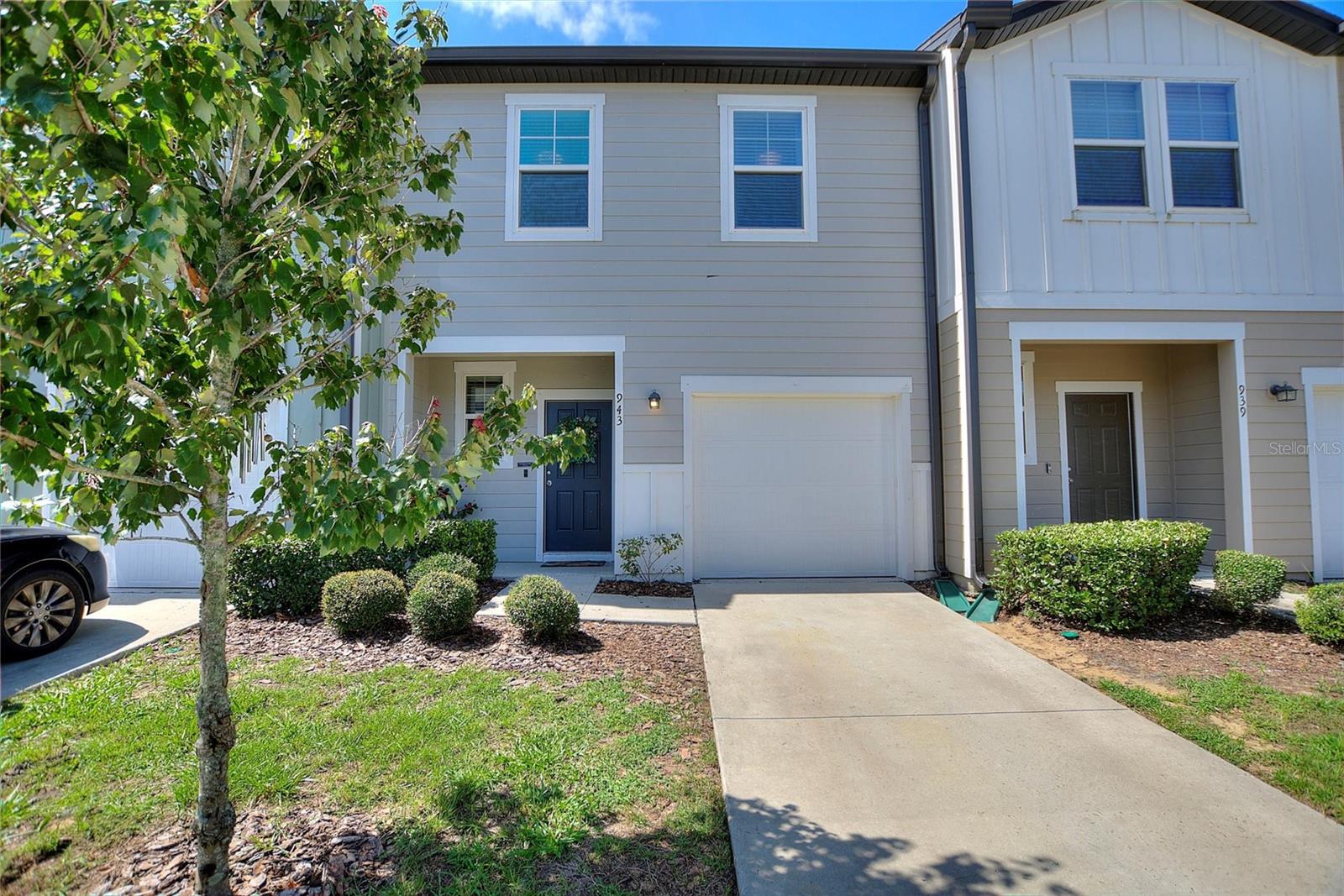943 Grandin St Property Photo 1
