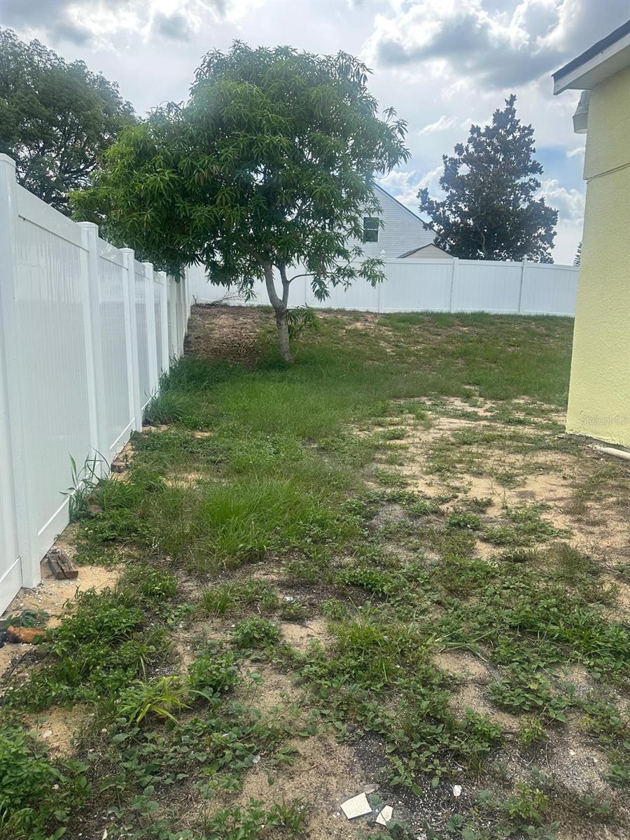 107 Nicholson Dr Property Photo 10