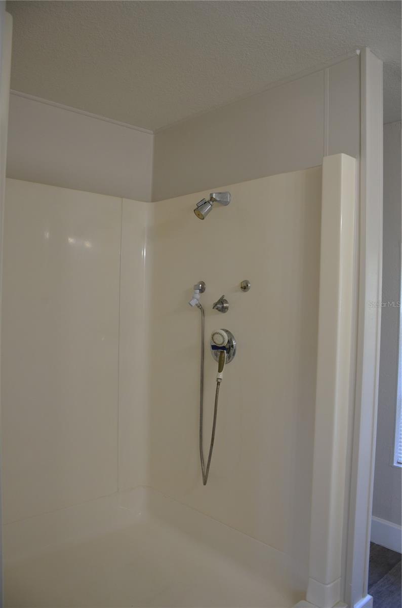 132 Mckean St #a,b Property Photo 8