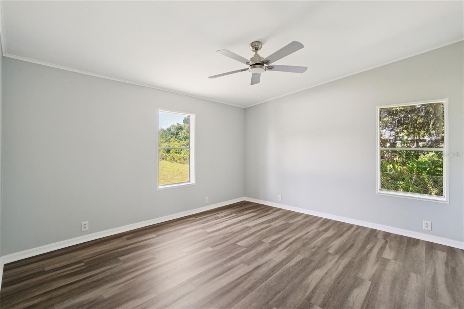 29417 Kelly Dr Property Photo 16