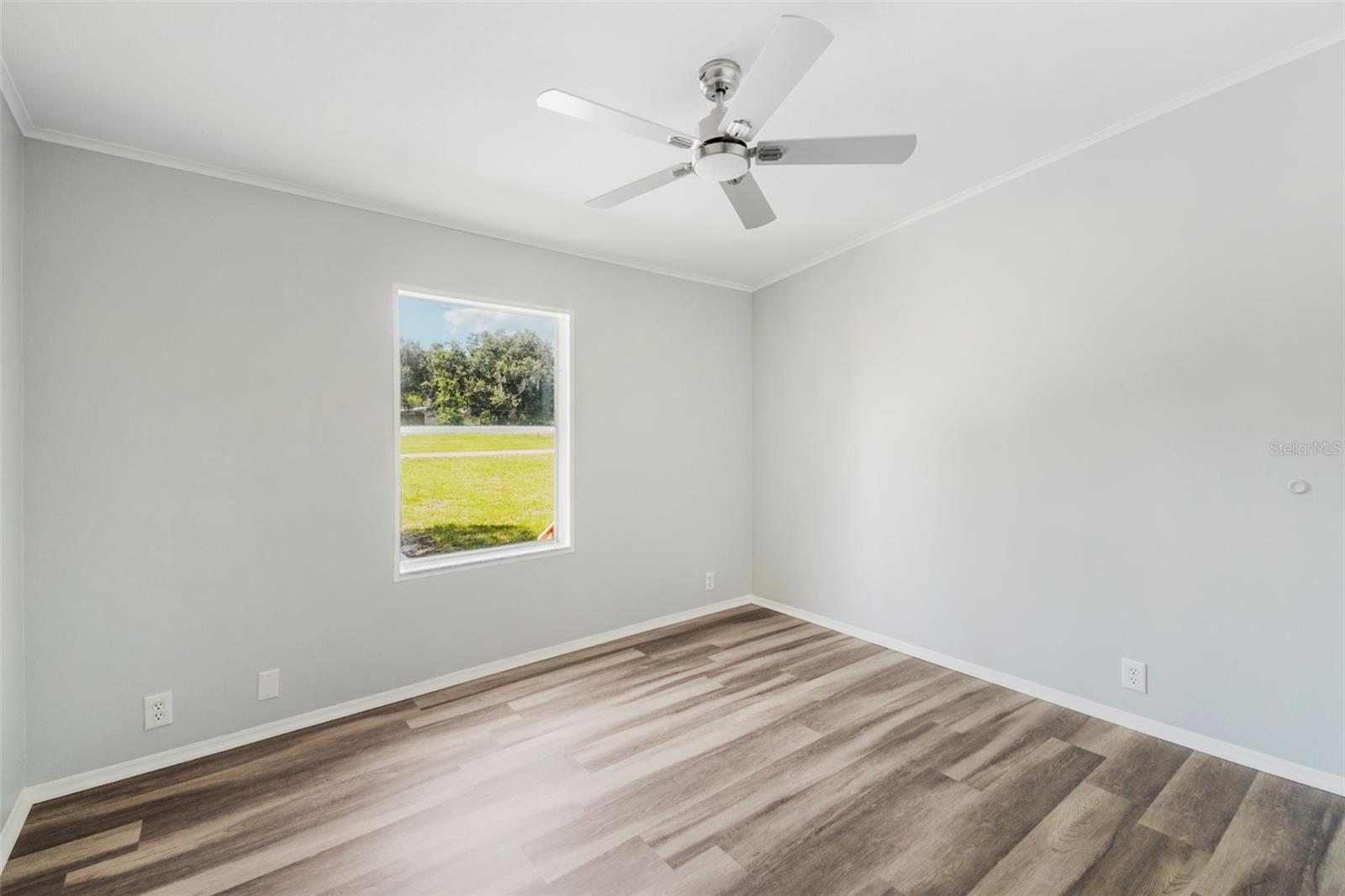 29417 Kelly Dr Property Photo 18