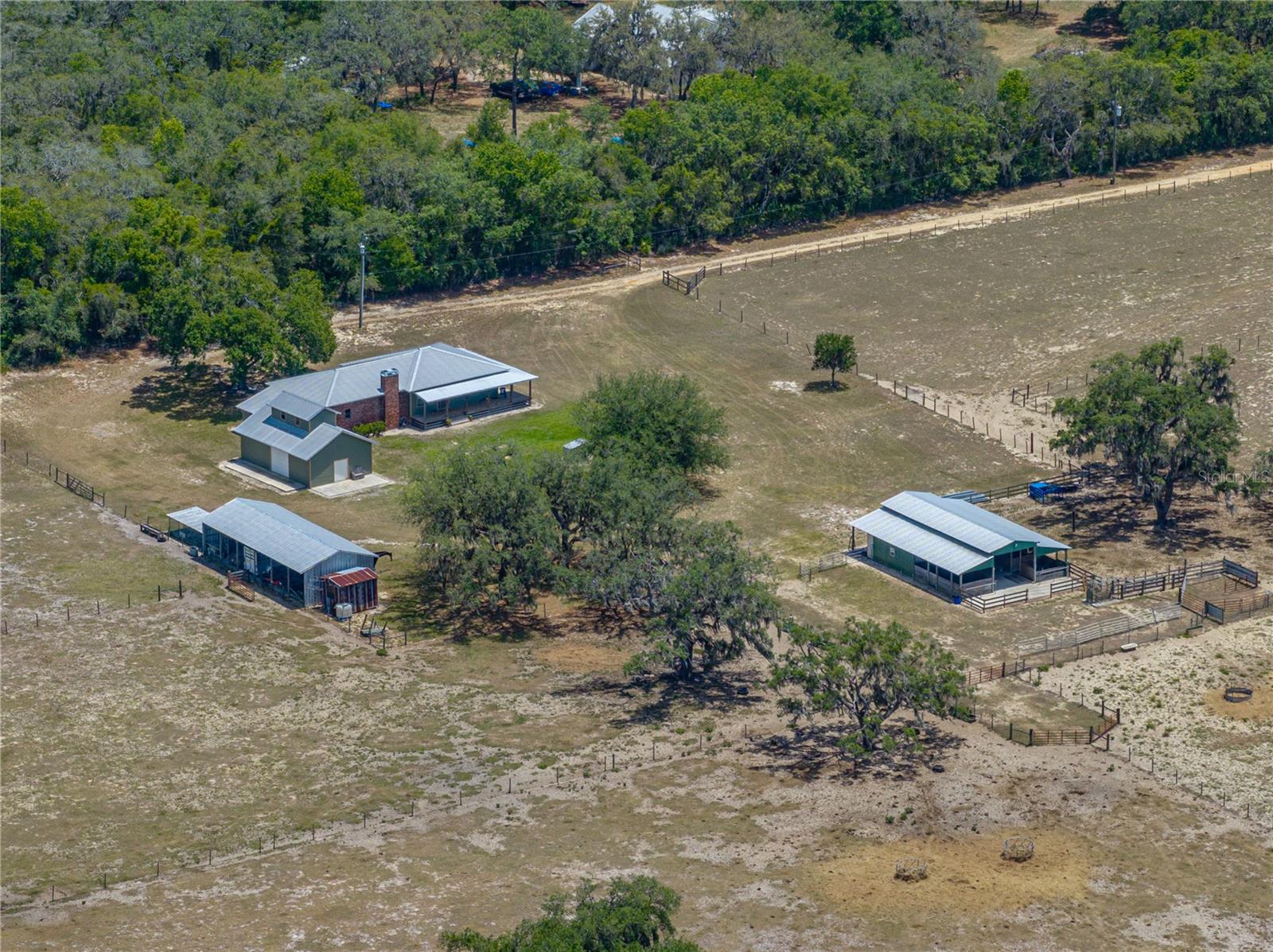 10790 Jim Edwards Rd Property Photo 1