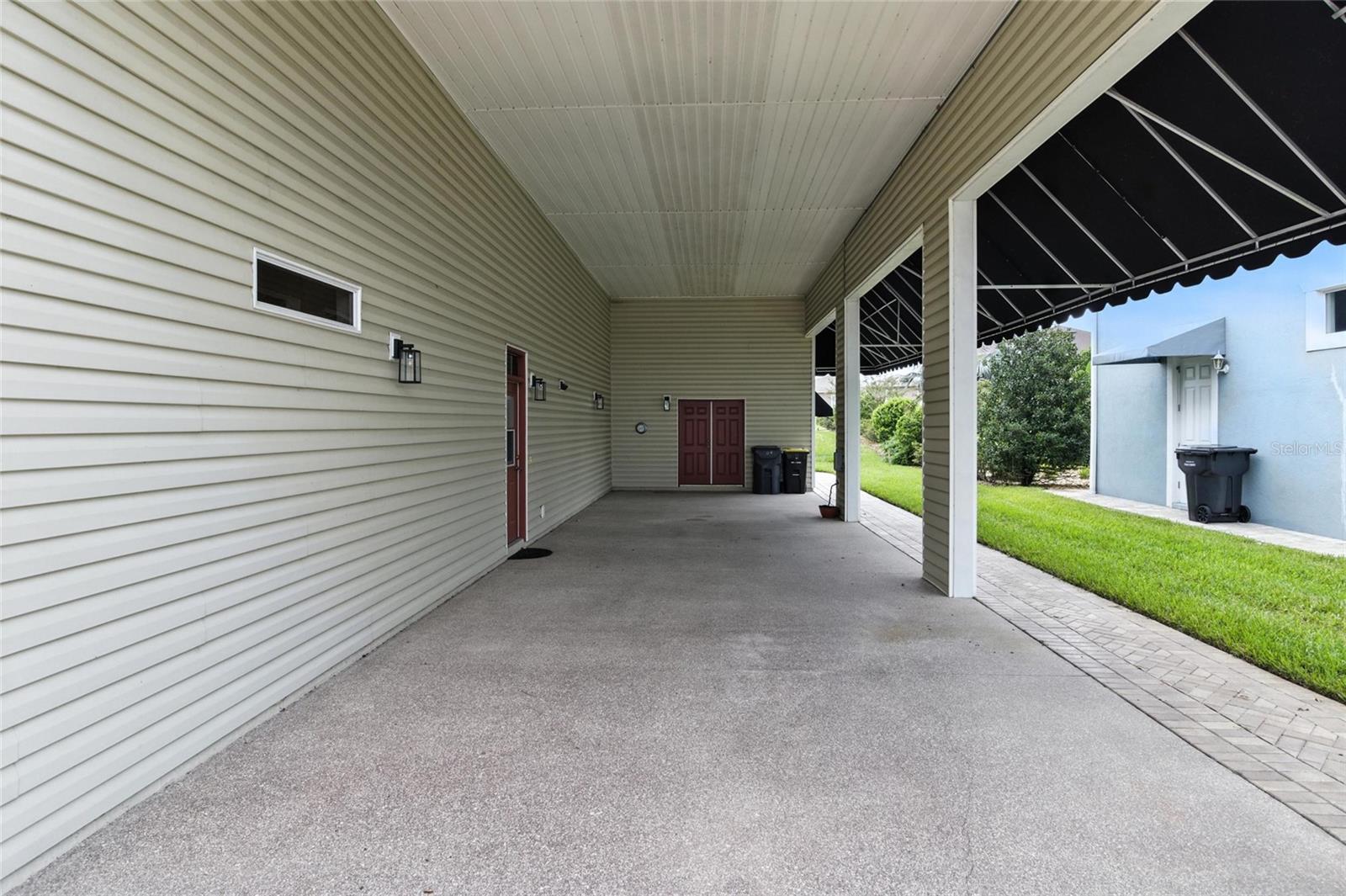 529 Meandering Way Property Photo 7