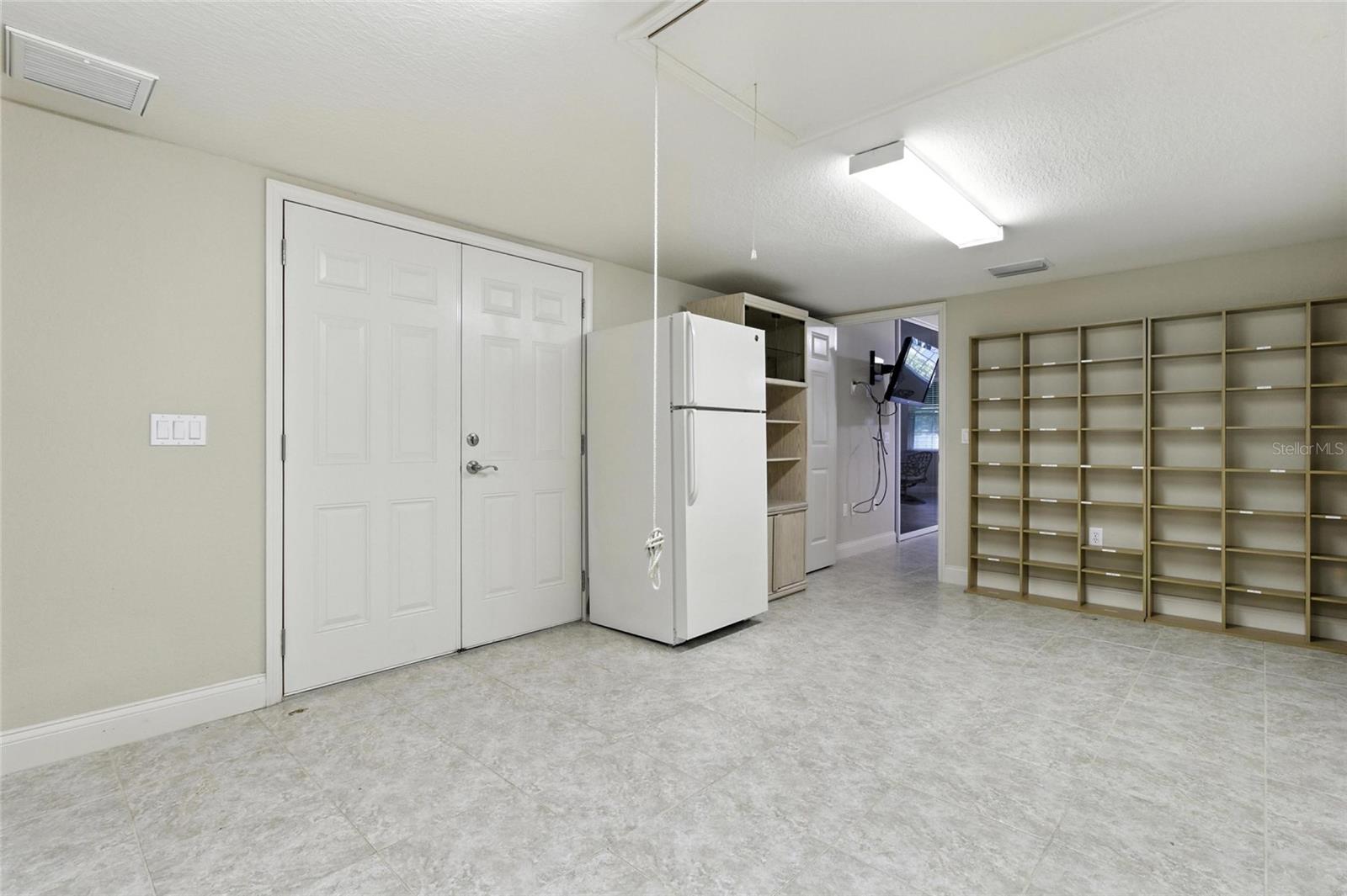 529 Meandering Way Property Photo 33