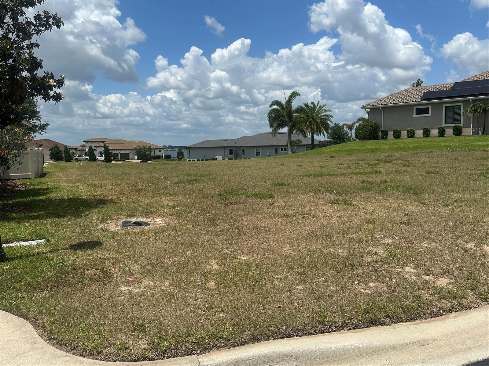 126 Stargrass Dr Property Photo 3