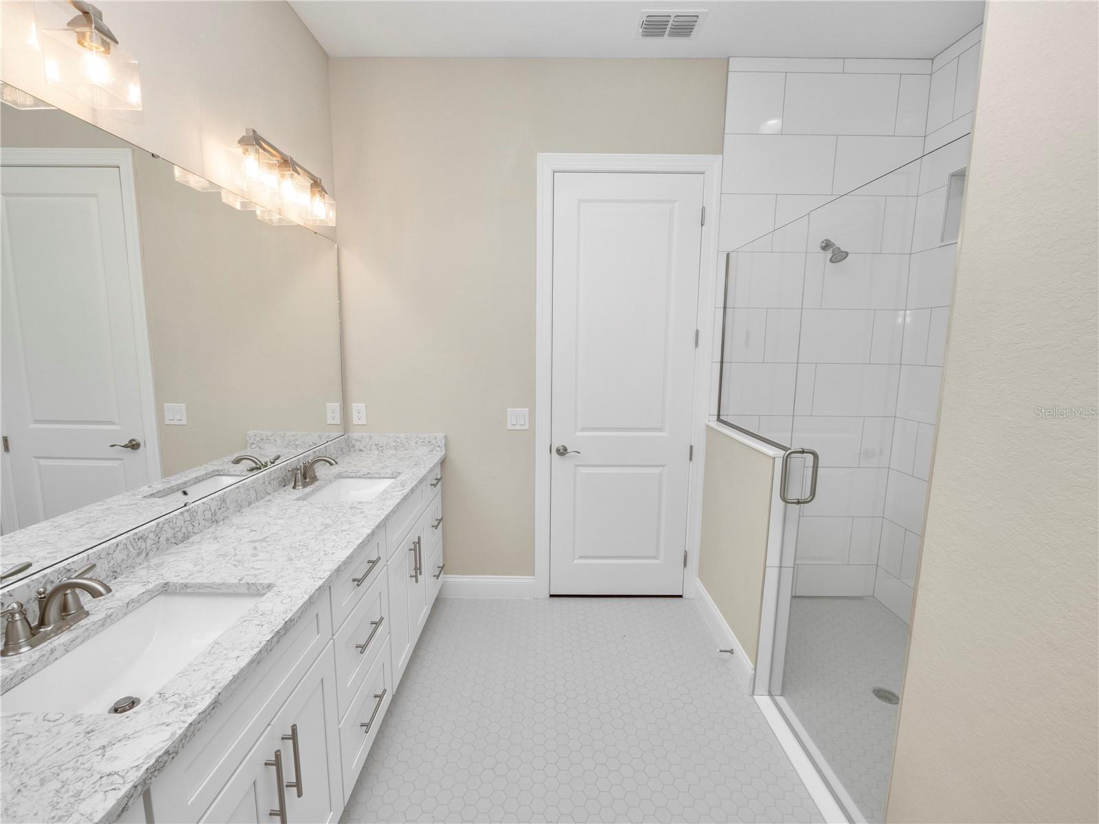715 Teaberry Trl Property Photo 30