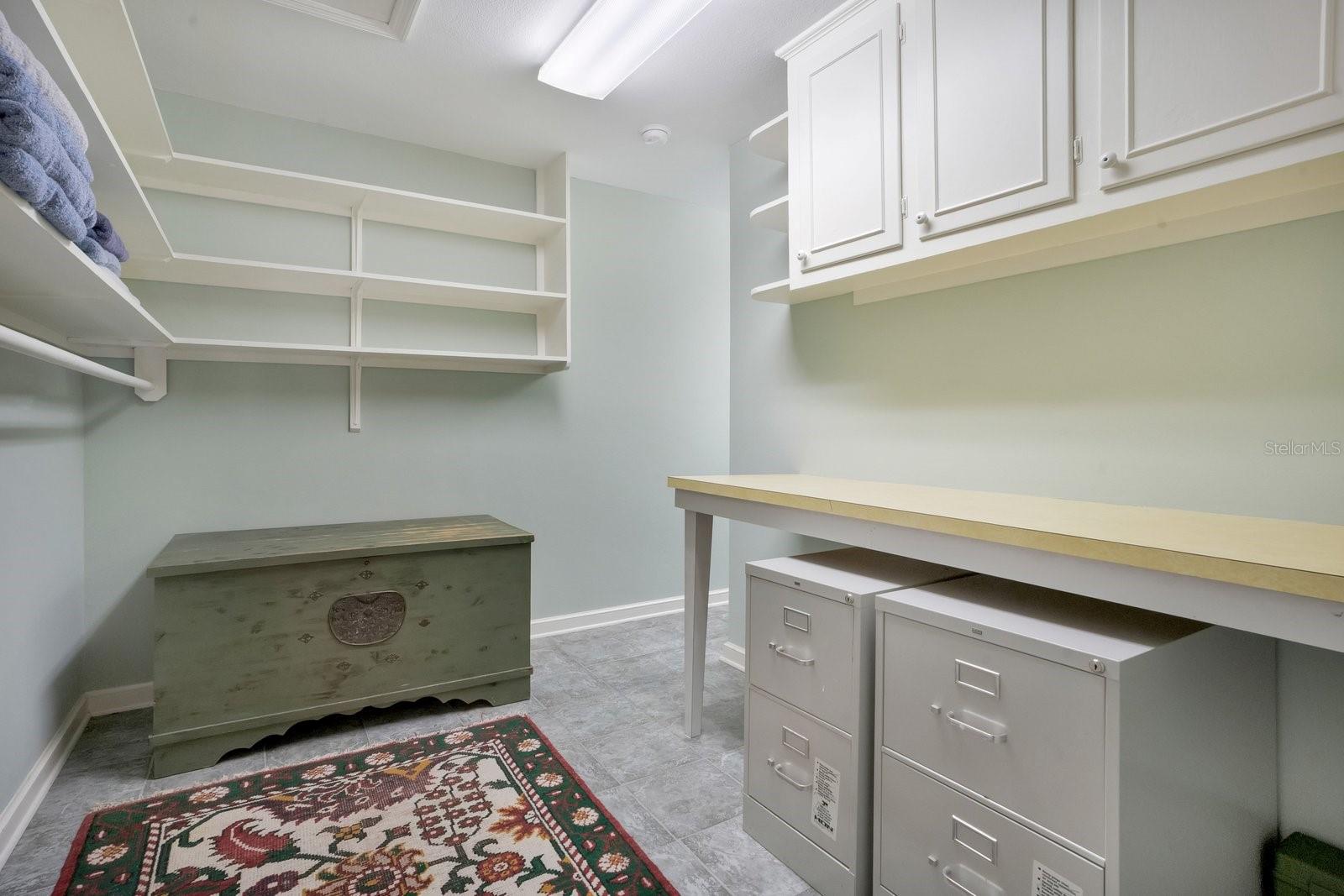 2109 Cambridge Ave Property Photo 50