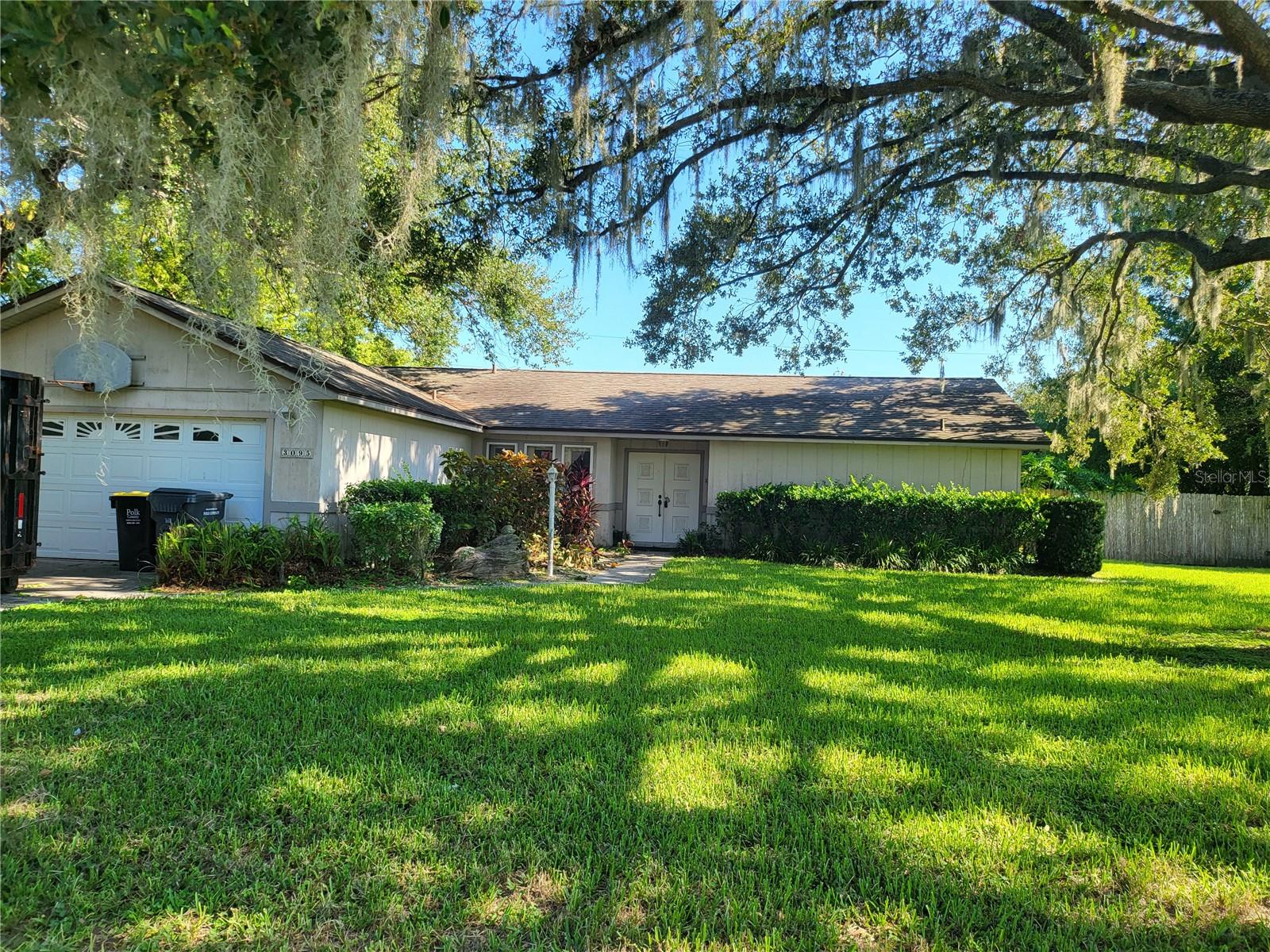 3095 Lark Ln Property Photo 1