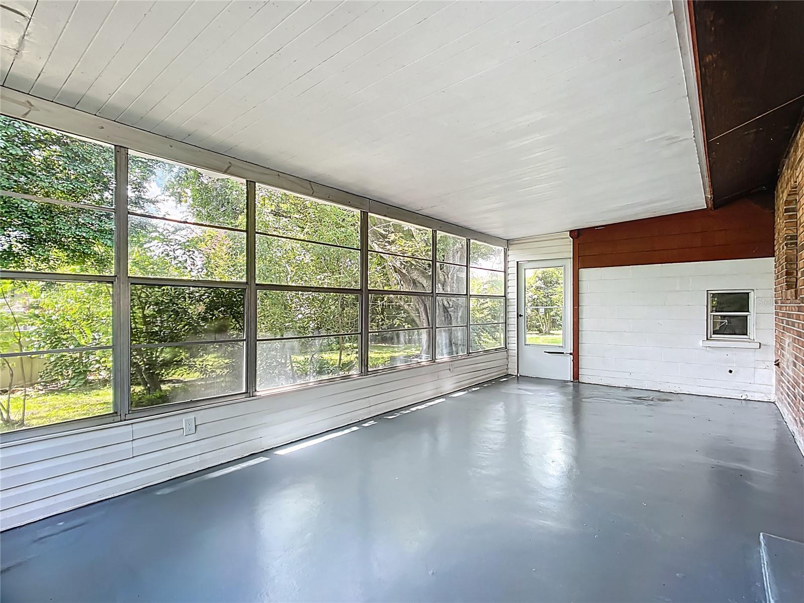 1631 Monterey Ln Property Photo 44