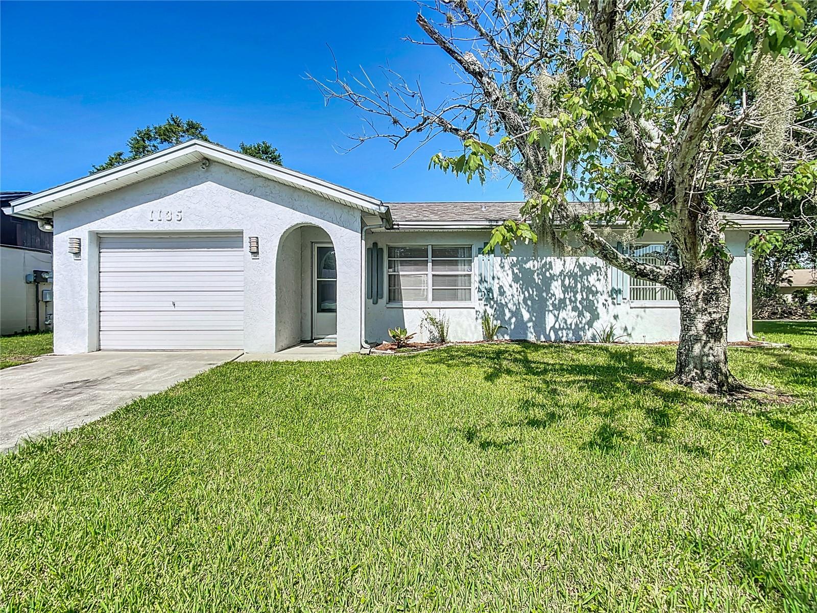 1135 Waterview Blvd W Property Photo 1