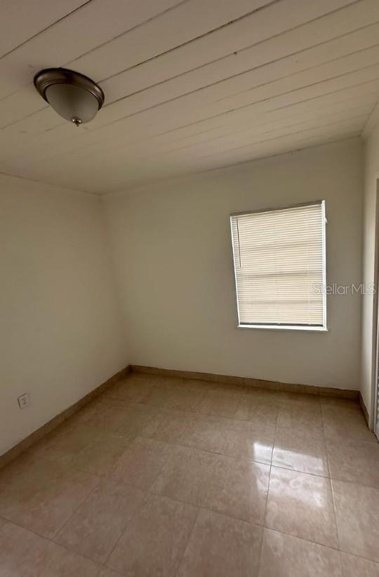1238 Herschell St Property Photo 9
