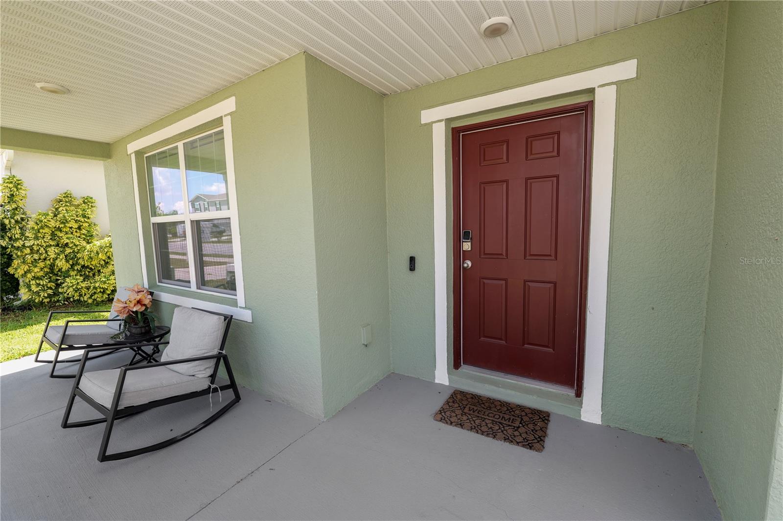 871 Fillmore Ct Property Photo 3