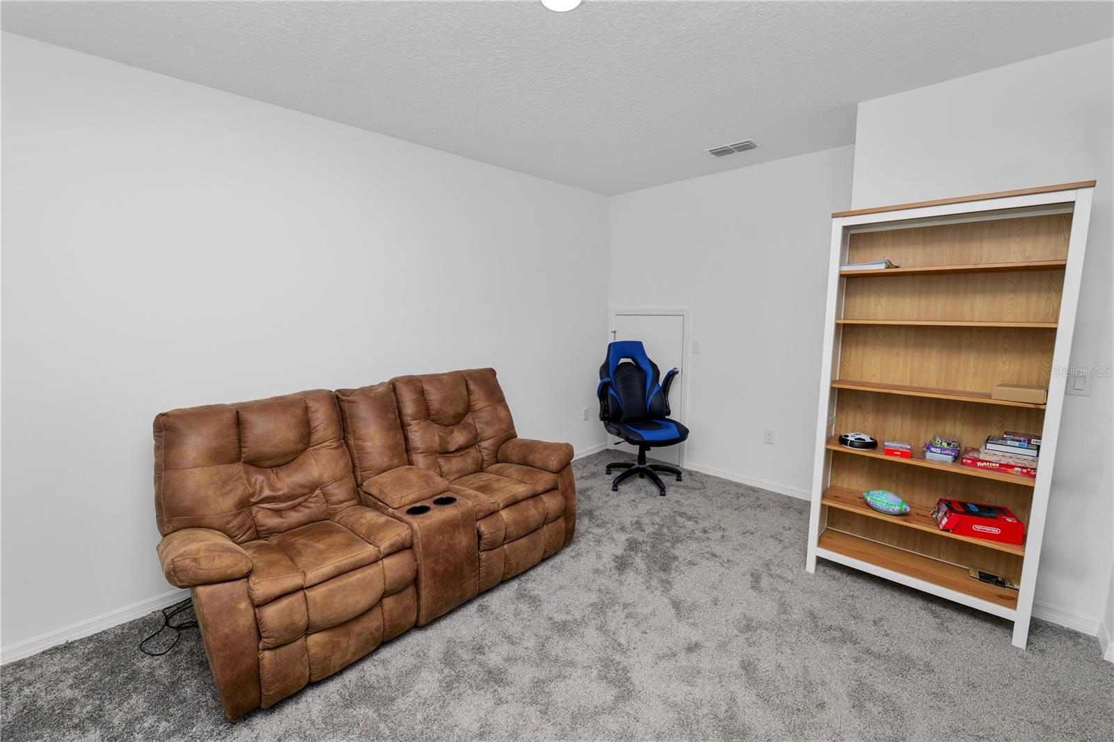 871 Fillmore Ct Property Photo 7
