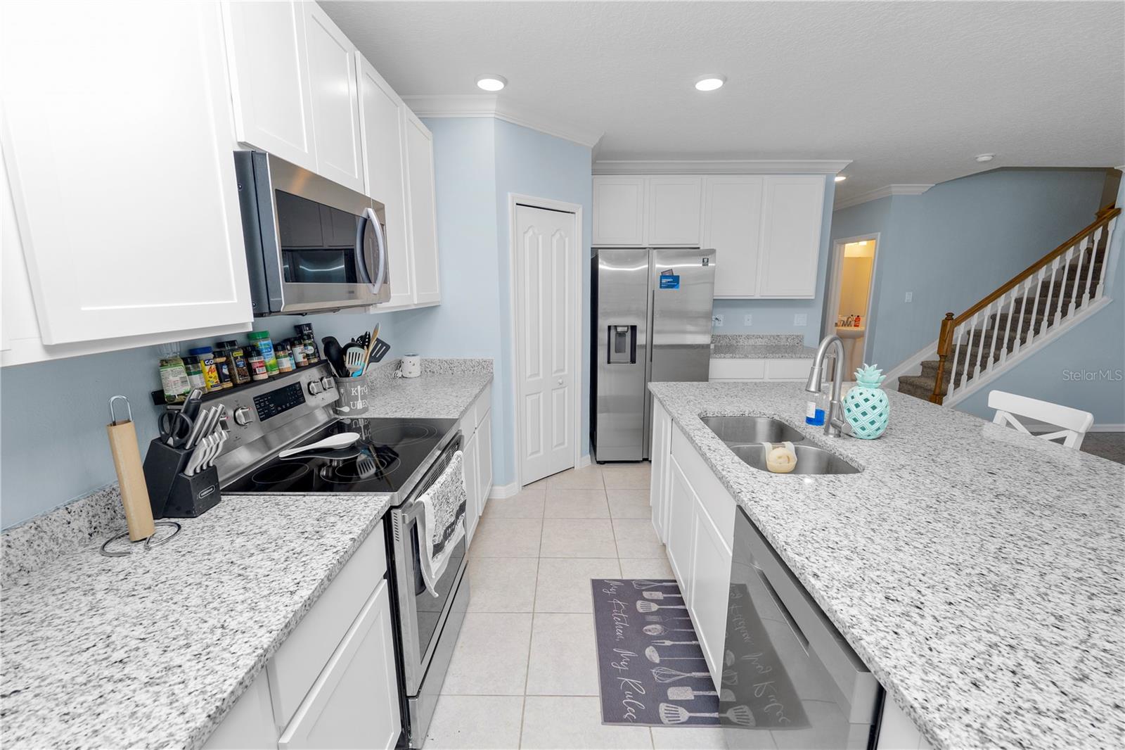 871 Fillmore Ct Property Photo 18