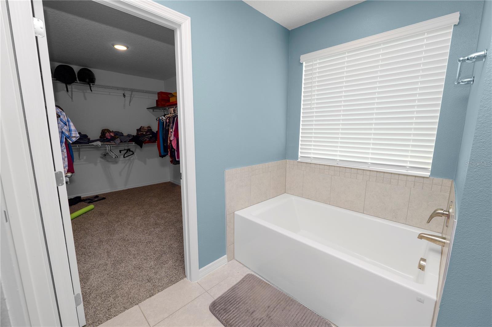 871 Fillmore Ct Property Photo 27