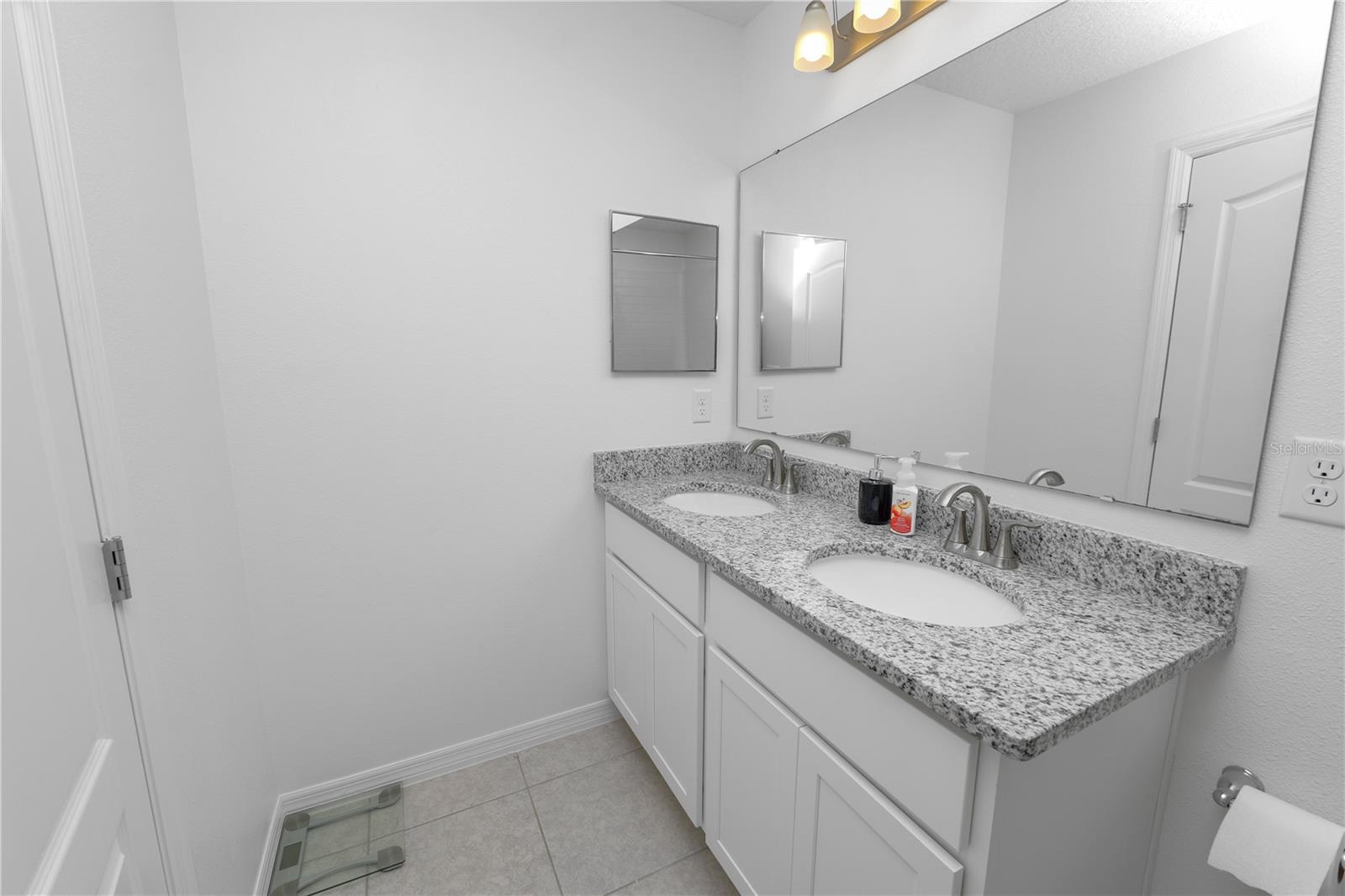 871 Fillmore Ct Property Photo 34