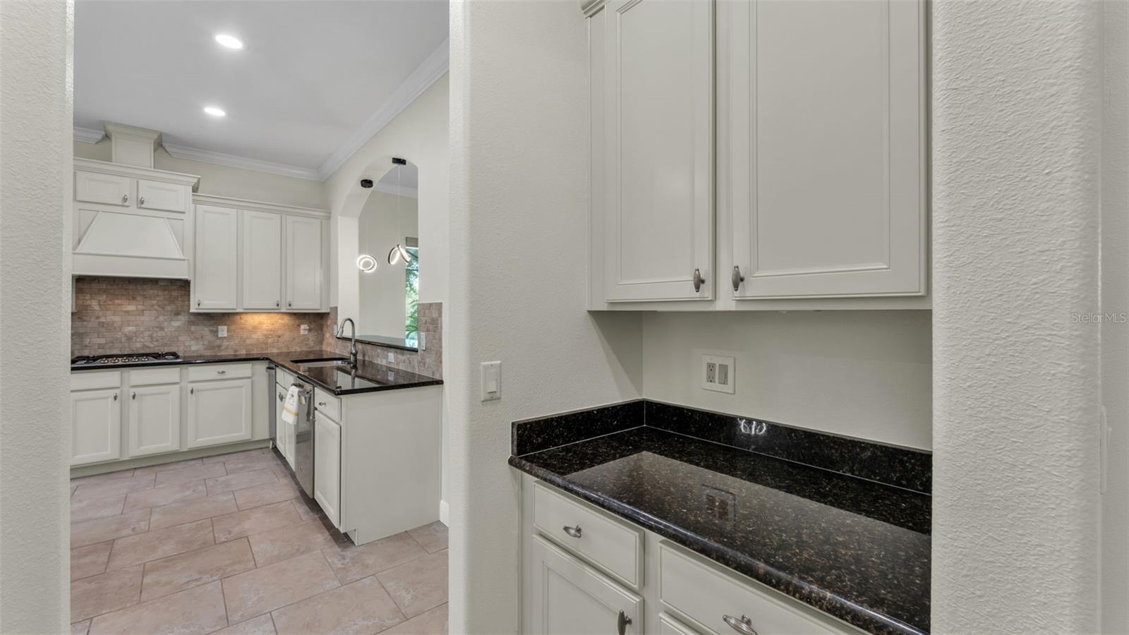 6515 Eagle View Loop Property Photo 23