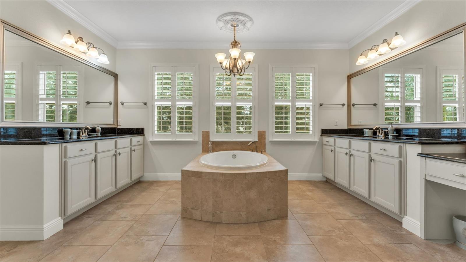 6515 Eagle View Loop Property Photo 43