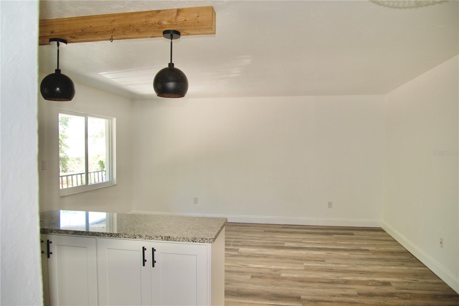 220 N Idlewood Ave #204 Property Photo 12