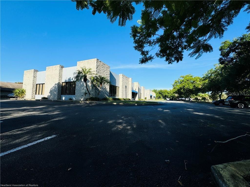 346 E ROYAL PALM ST Property Photo 1