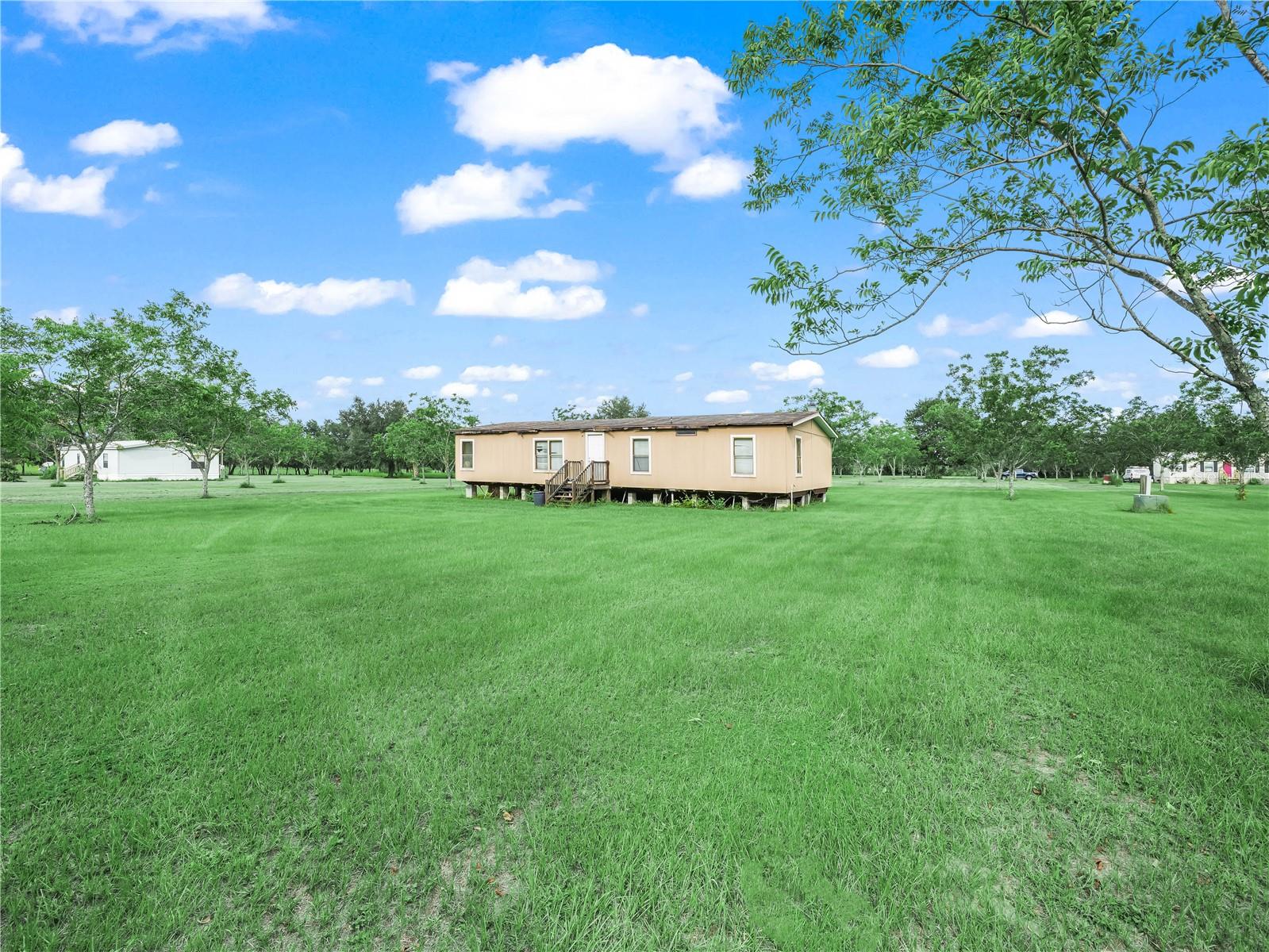 L4955872 Property Photo 5