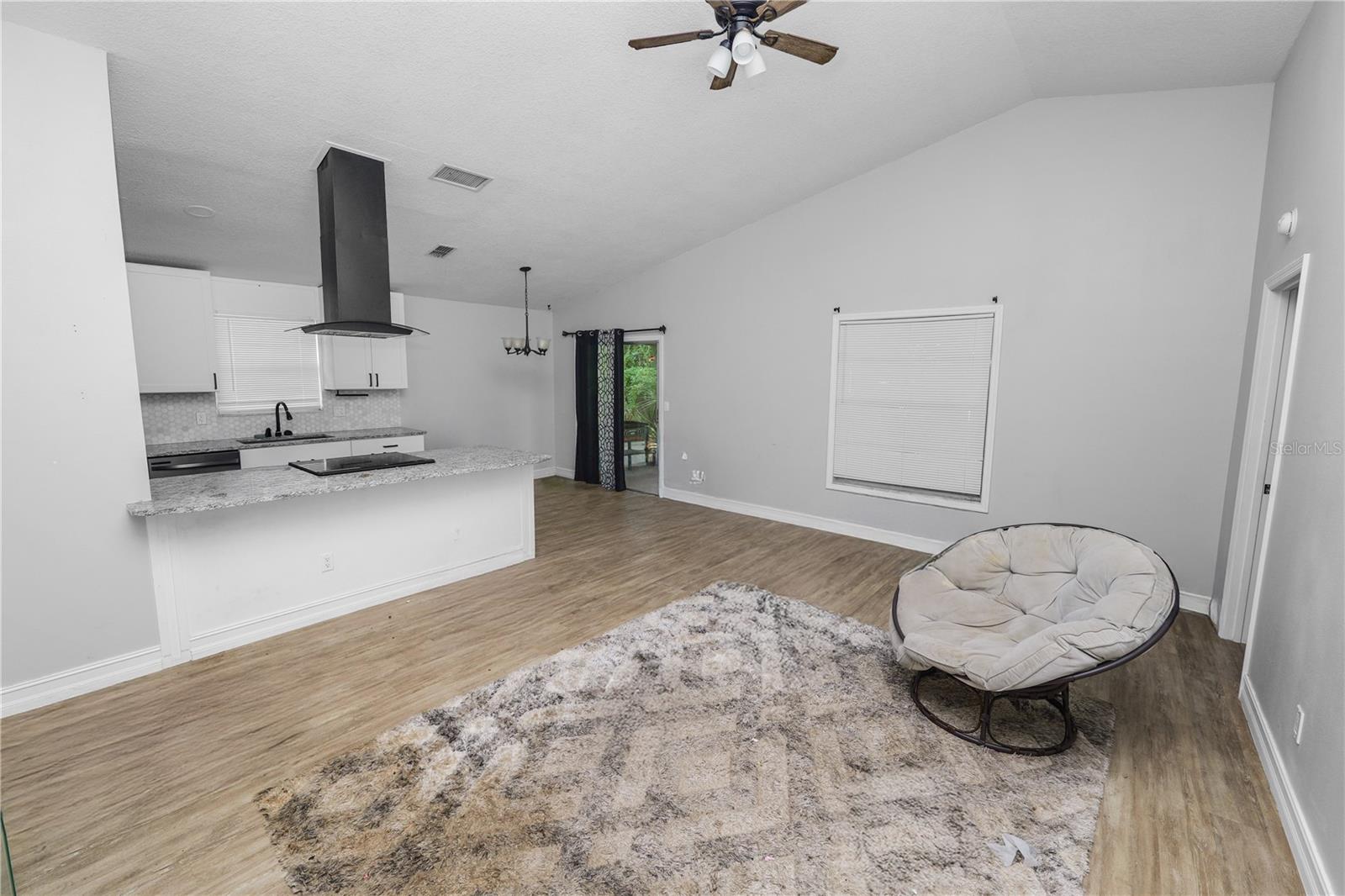 3307 Fox Ridge Dr Property Photo 4