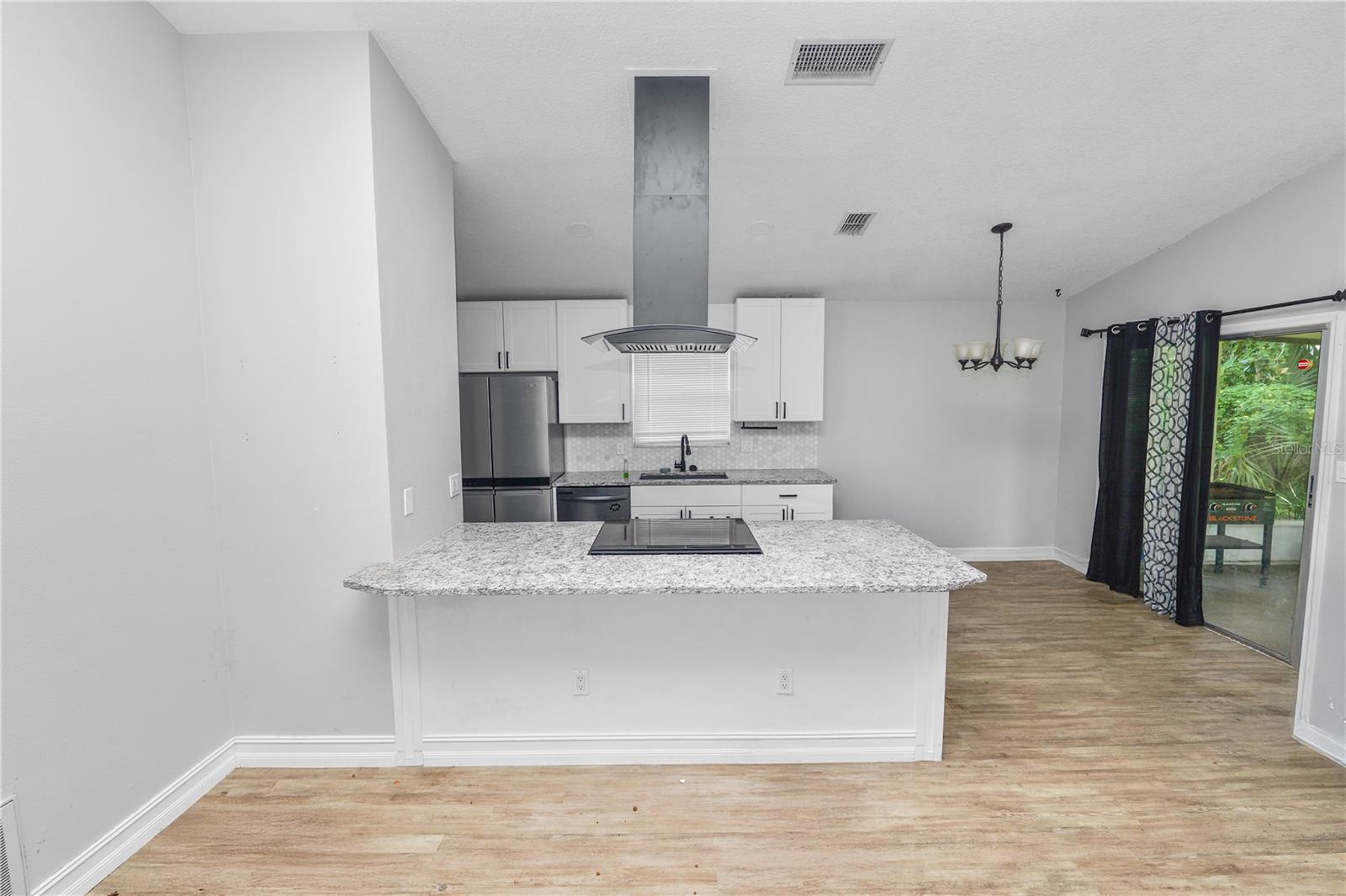 3307 Fox Ridge Dr Property Photo 6