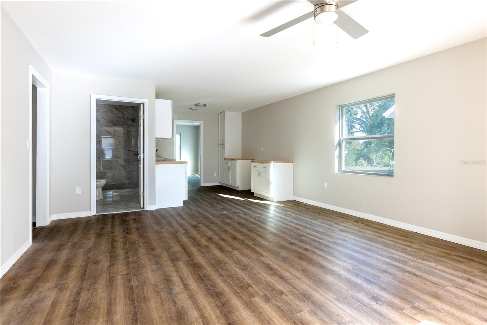 1740 2nd St Ne Property Photo 2