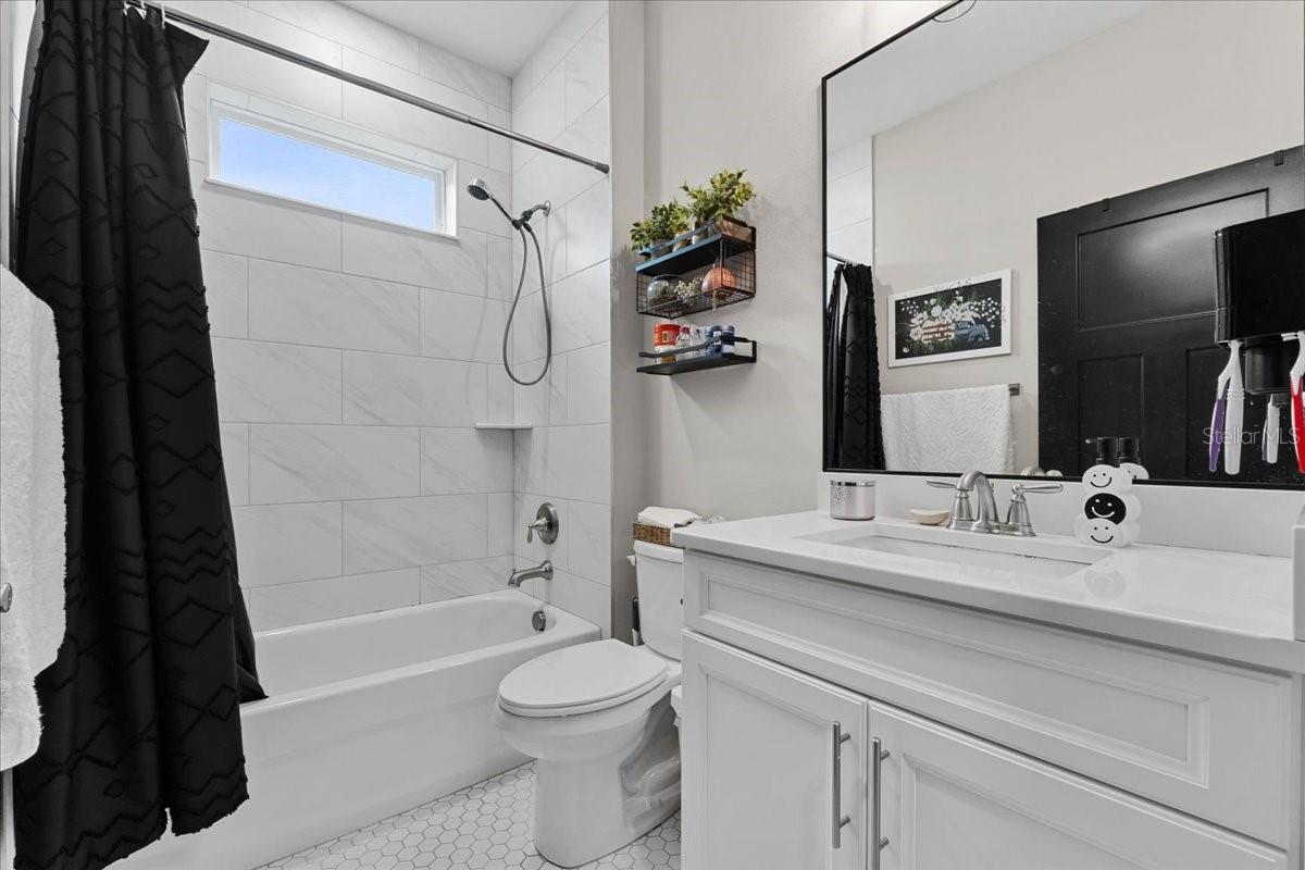 1790 E Georgia St Property Photo 25