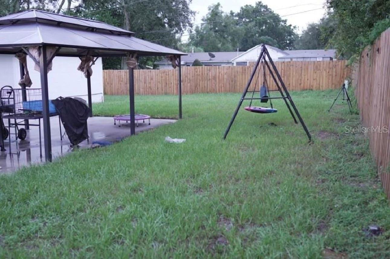 5832 Holmes Dr Property Photo 17