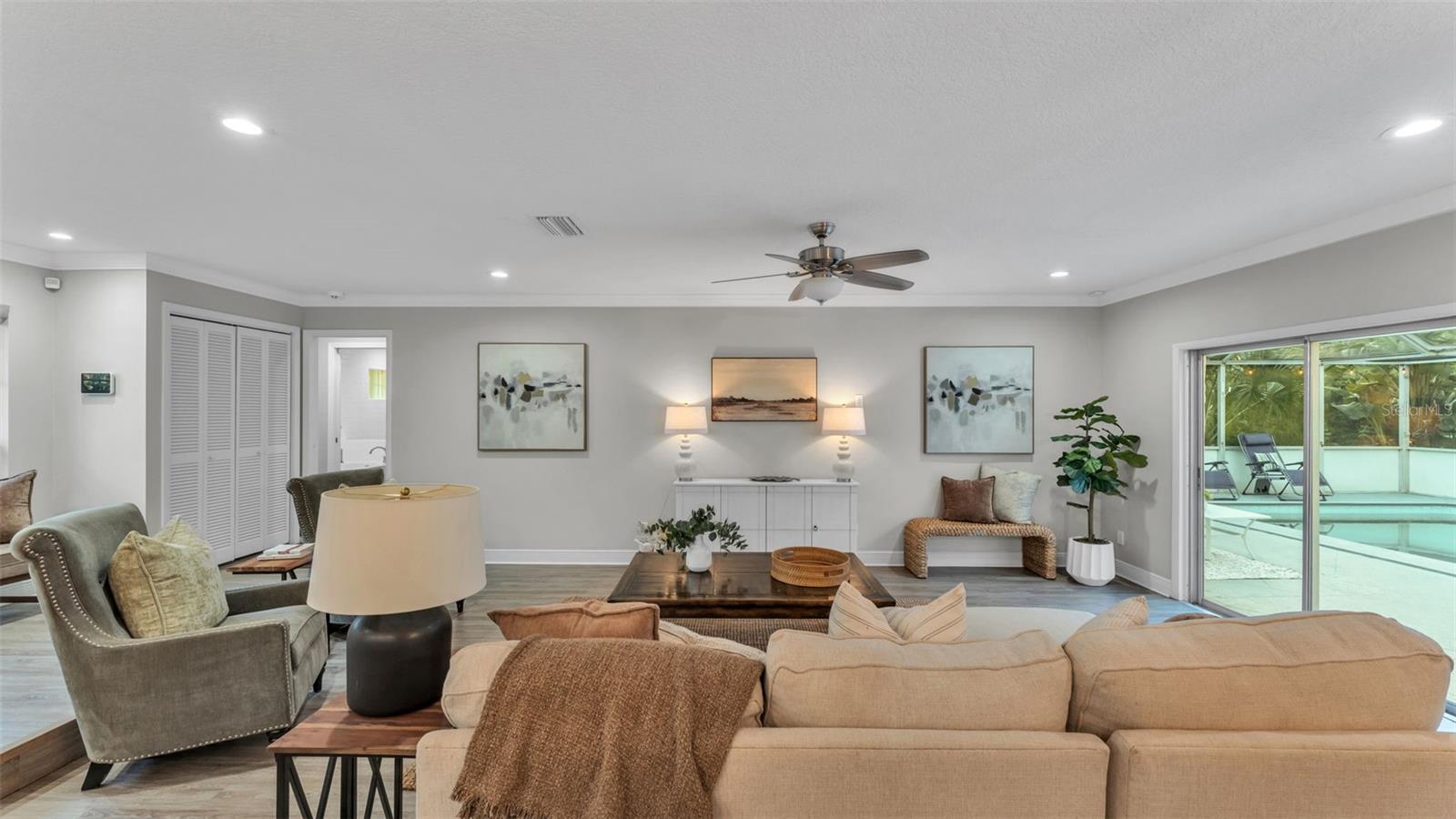 5238 Upland Pl Property Photo 6