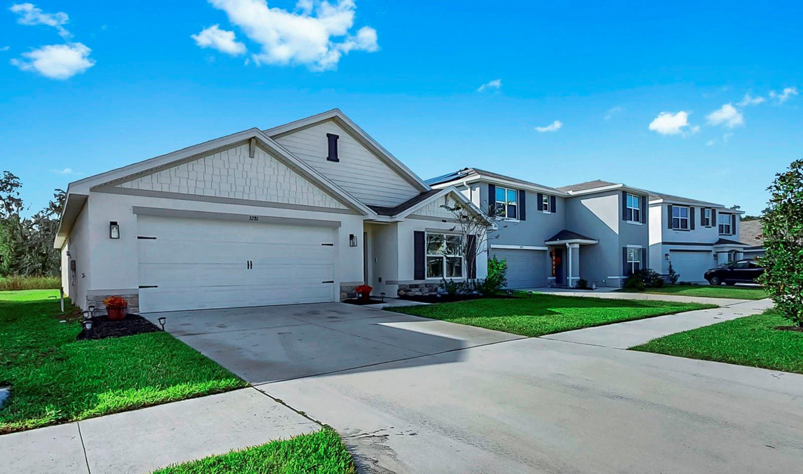 3281 Silver Date Dr Property Photo 4