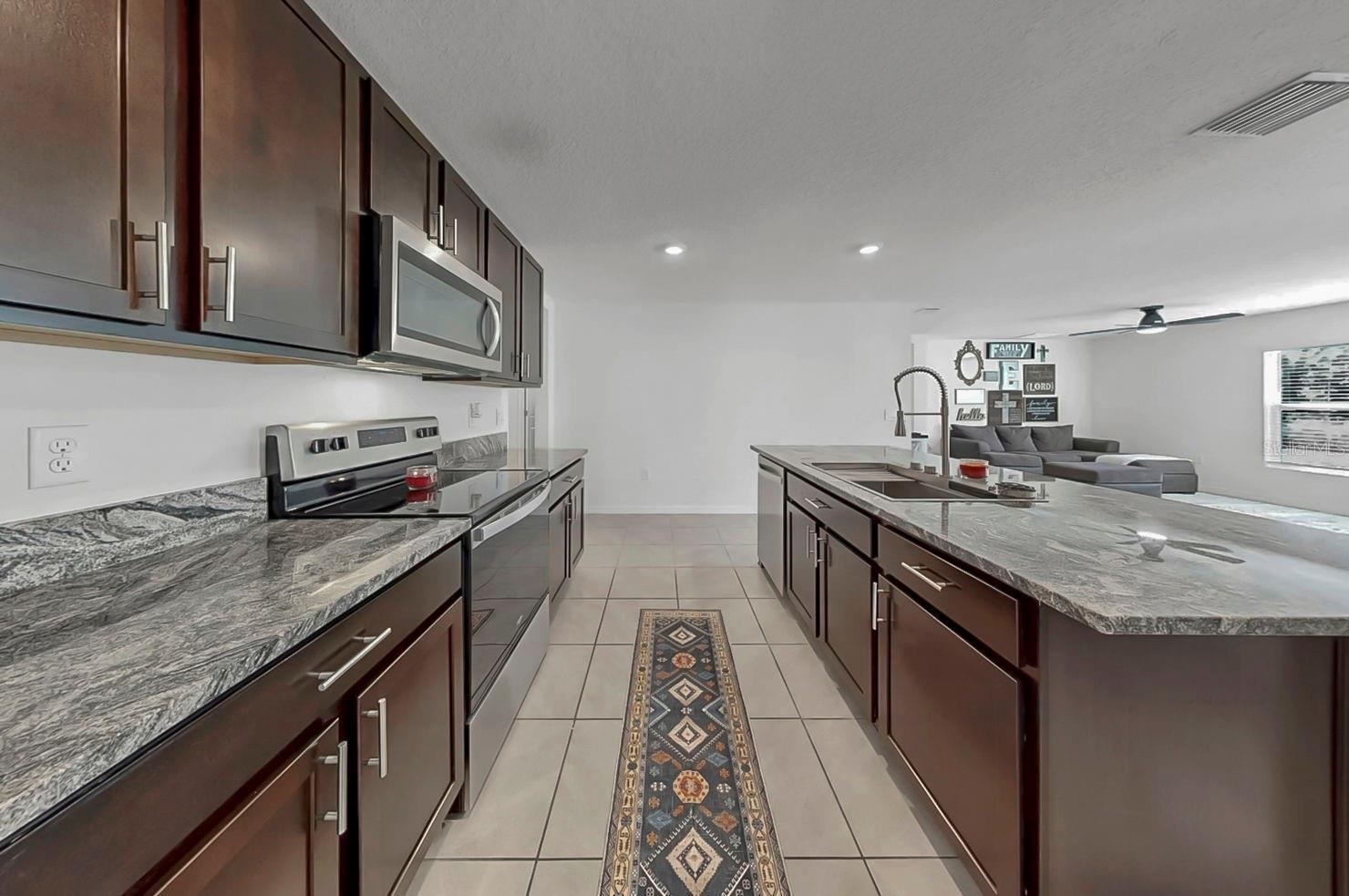 3281 Silver Date Dr Property Photo 14