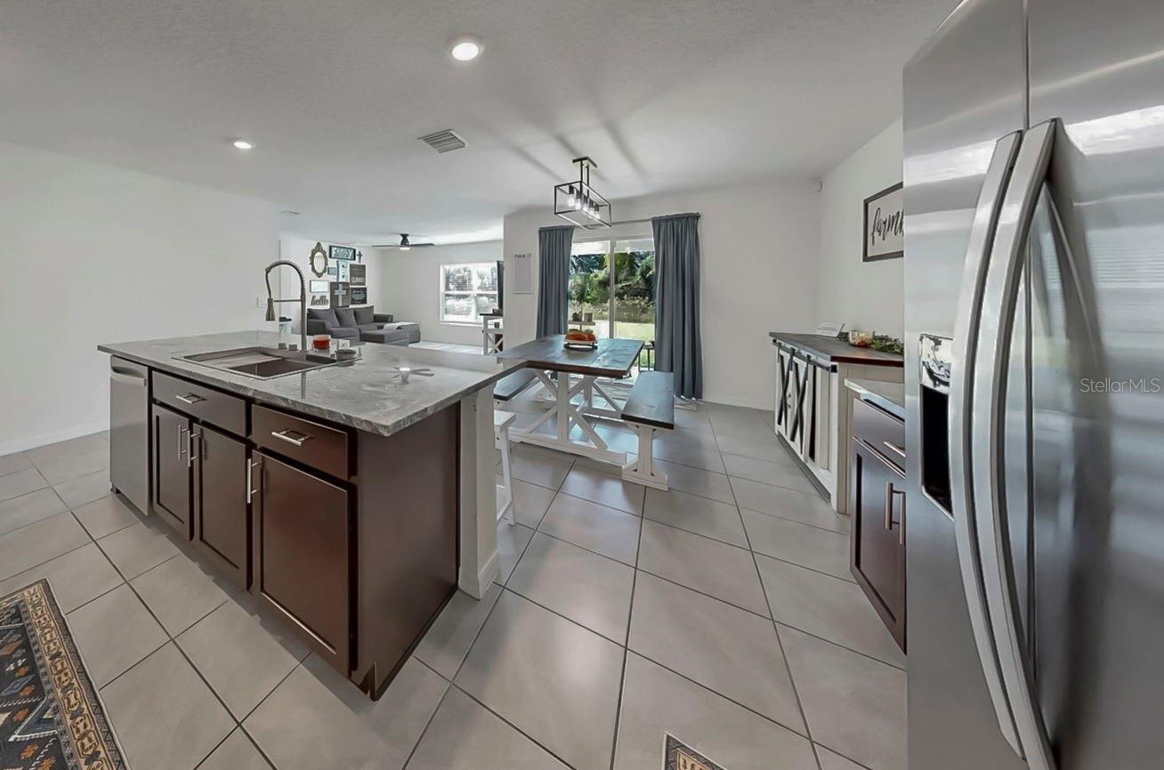 3281 Silver Date Dr Property Photo 16