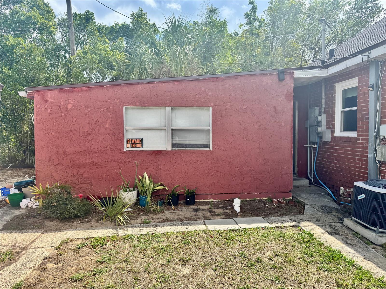 425 E Sessoms Ave Property Photo 29