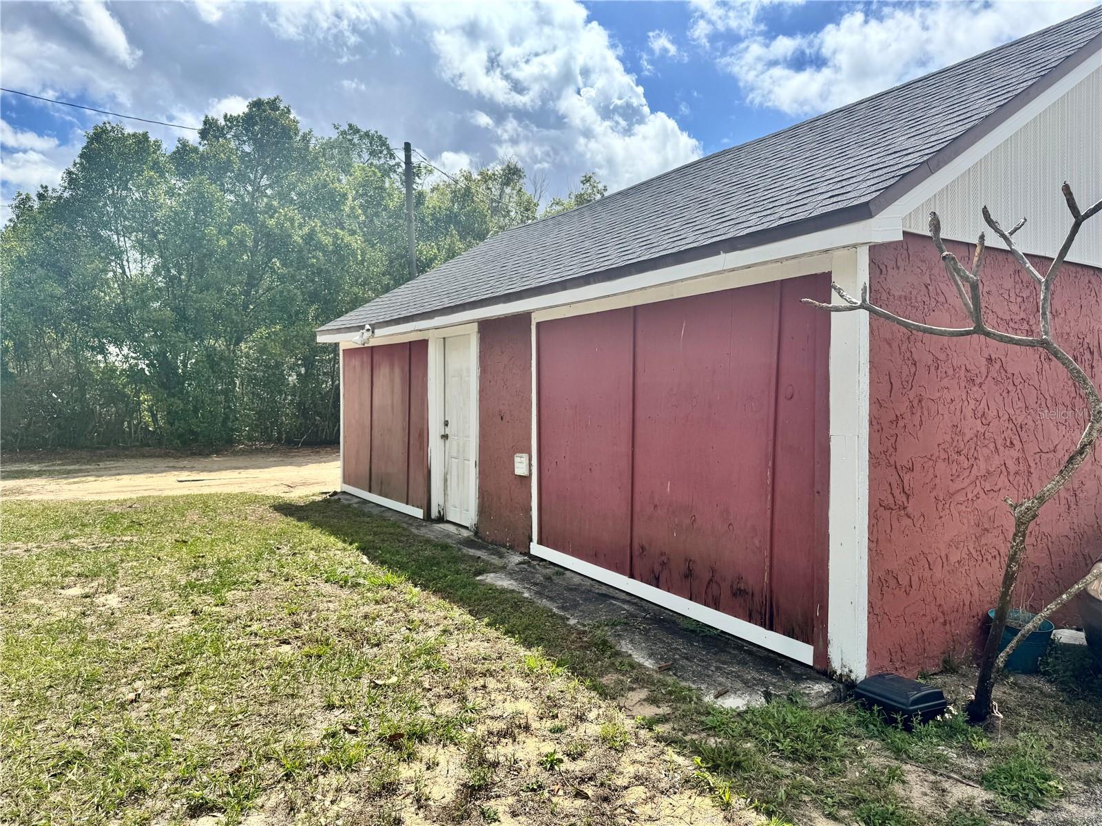 425 E Sessoms Ave Property Photo 33