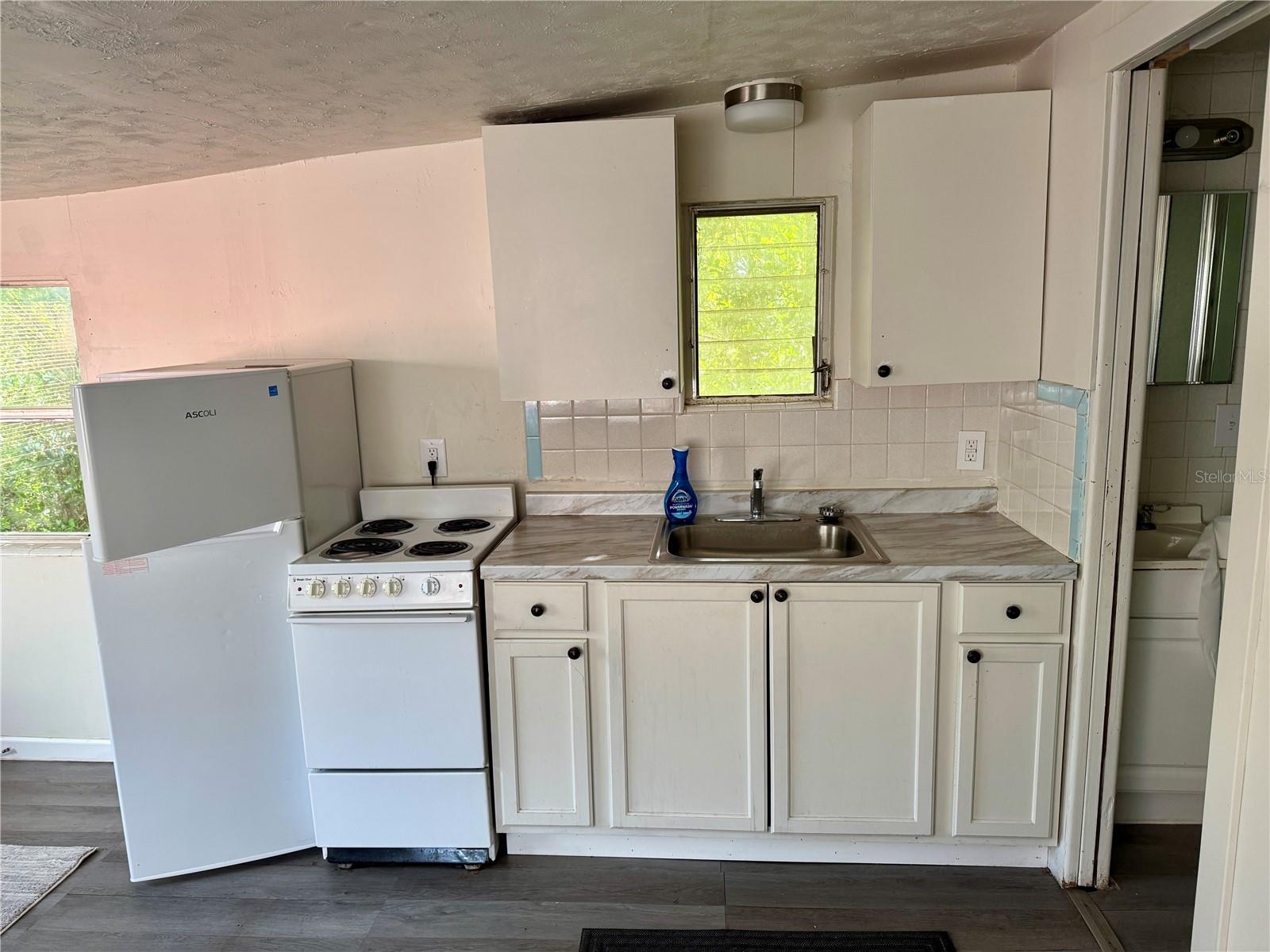 425 E Sessoms Ave Property Photo 43
