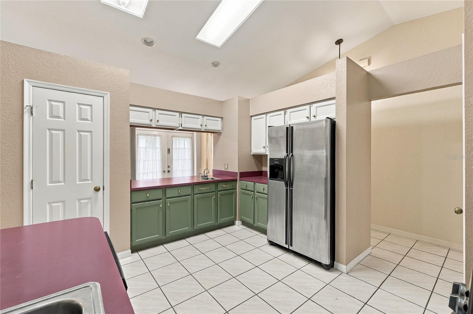 511 Marcia Loop Property Photo 17