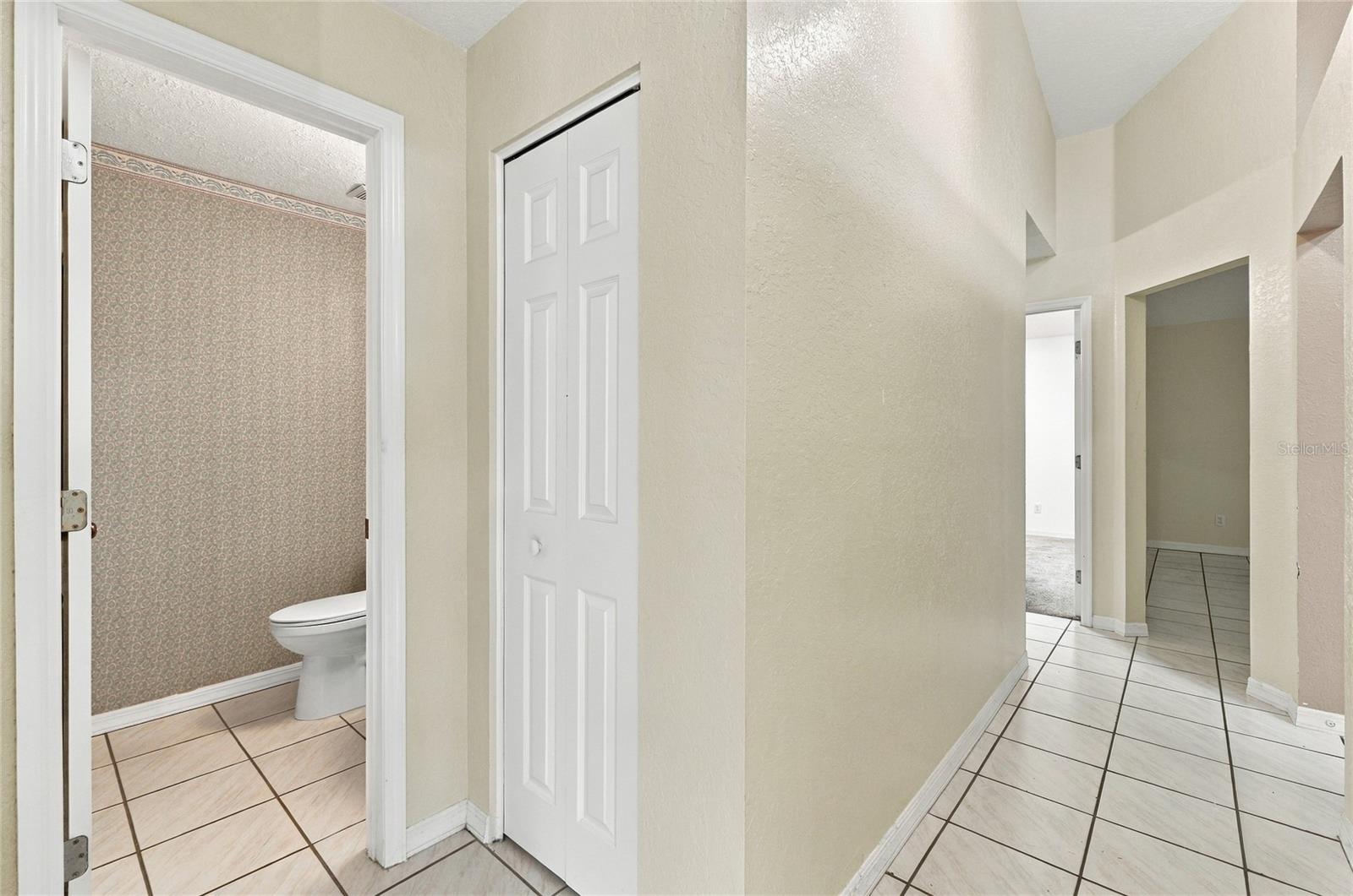 511 Marcia Loop Property Photo 37